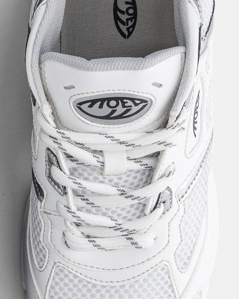 Rush – White-Silver-Apple – Women