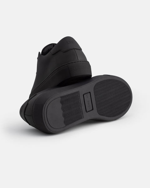 One – All Black – Women