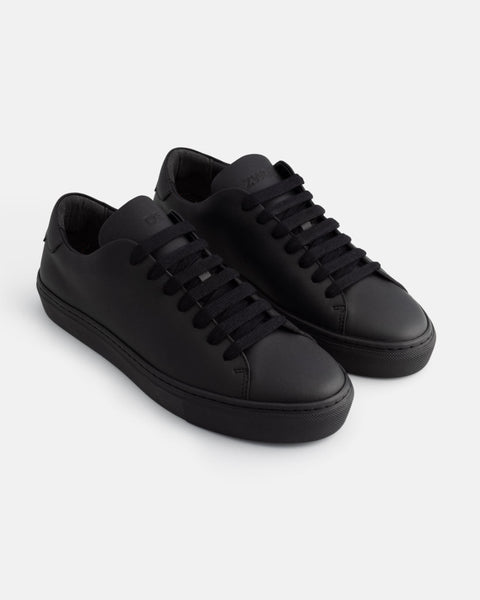 One – All Black – Men