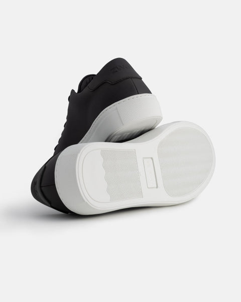 One – Black White – Men
