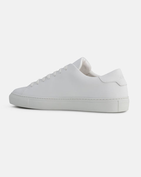 One – All White – Women